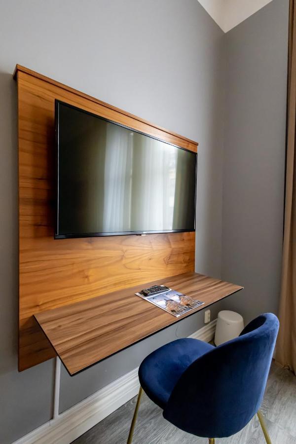 Hotell Hjalmar Orebro Bagian luar foto