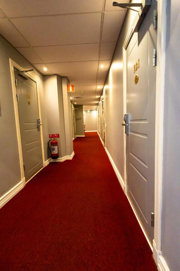 Hotell Hjalmar Orebro Bagian luar foto