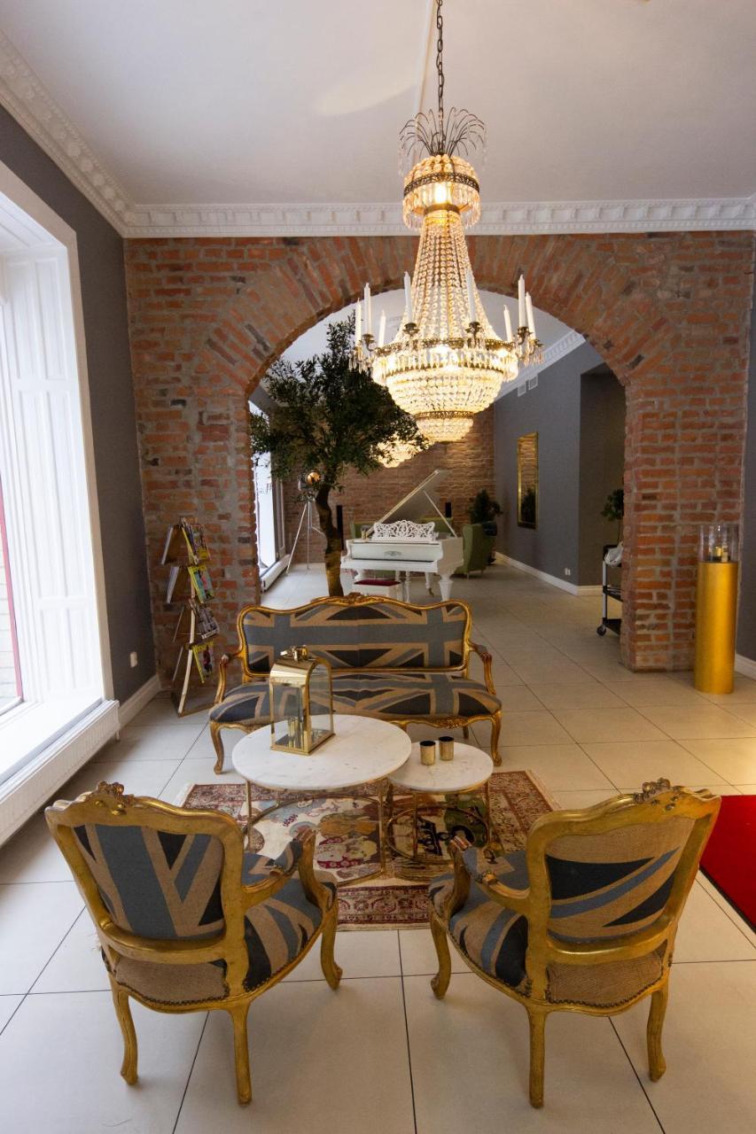 Hotell Hjalmar Orebro Bagian luar foto