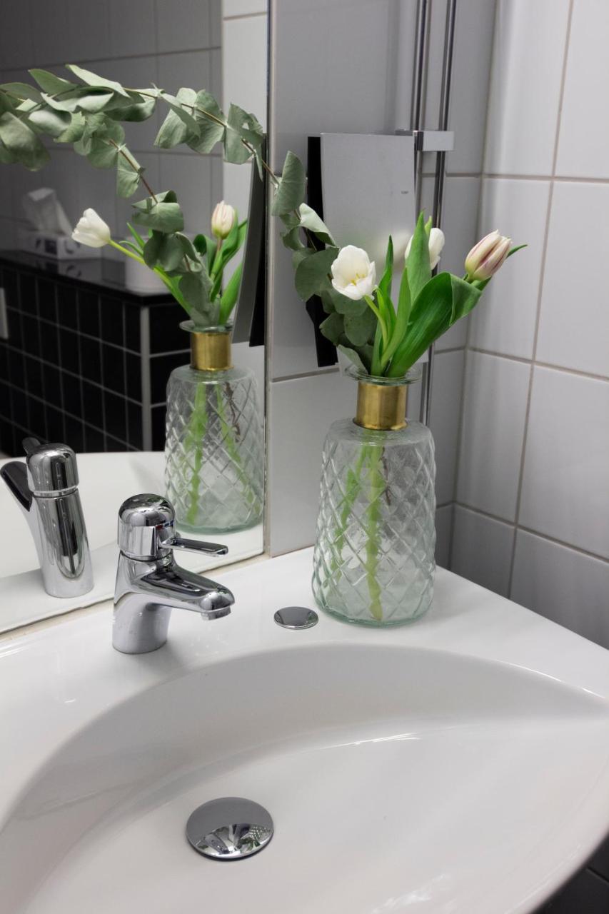 Hotell Hjalmar Orebro Bagian luar foto